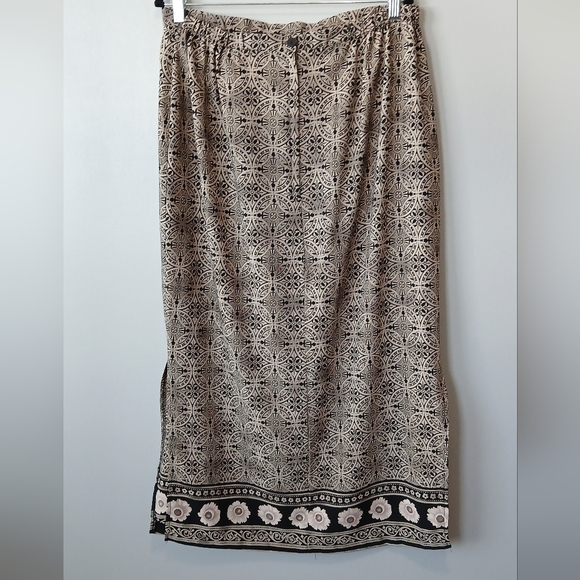 RIKKI J Geometric Floral Black Tan Maxi Skirt Womens Size 16 Boho Resortwear - Picture 2 of 7
